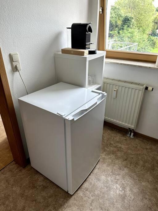 2-Zimmer-Wohnung Mit Balkon & Guter Anbindung In Ашафенбург Екстериор снимка